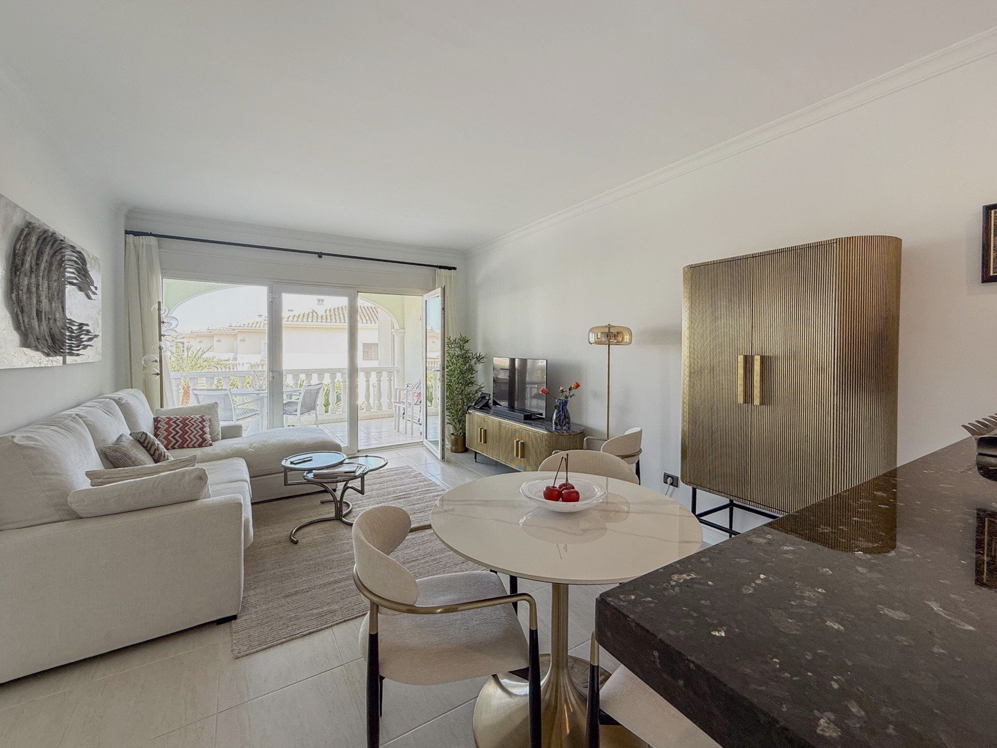 4555BEN Wohnung zum Verkauf in einer Luxus-Urbanisation in La Fustera, Benissa