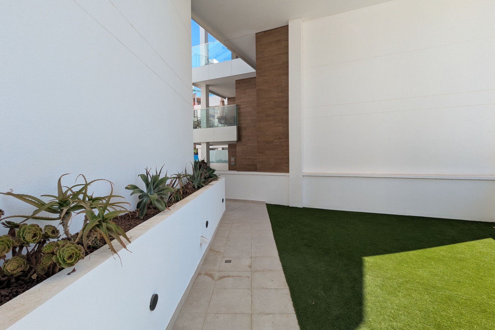 8297DEN Penthouse mit großer Terrasse, in erster Linie mit Meer- und Bergblick, zu verkaufen in Denia.