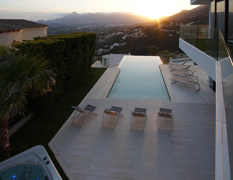 7056ALT Moderne Villa mit Berg- und Meerblick in Altea Hills zu verkaufen