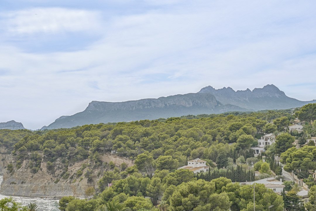 4299BEN Luxuriöse Neubauvilla mit fantastischem Meerblick in Benissa zu verkaufen