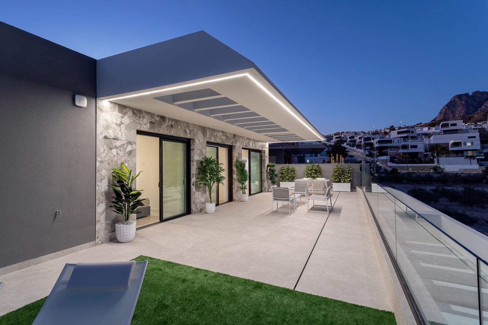 8227FIN Projekt von modernen Wohnungen im Bau mit Meerblick zum Verkauf in Finestrat