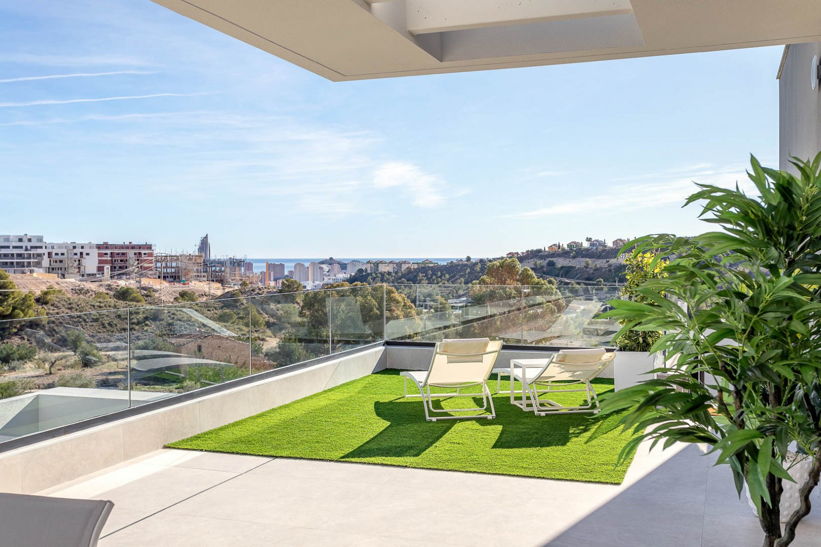 8227FIN Projekt von modernen Wohnungen im Bau mit Meerblick zum Verkauf in Finestrat