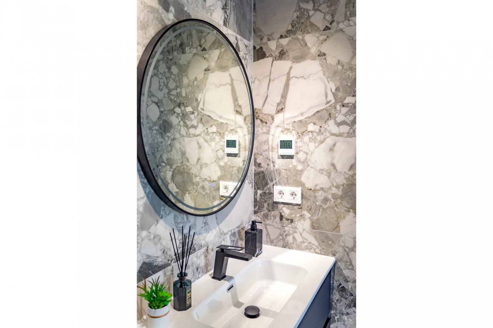 8227FIN Projekt von modernen Wohnungen im Bau mit Meerblick zum Verkauf in Finestrat