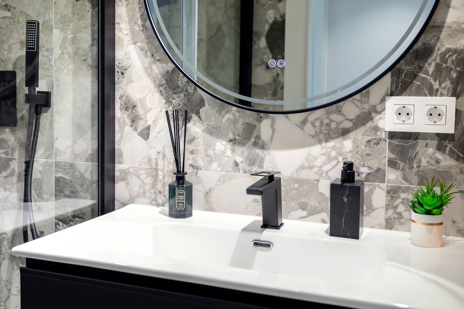 8227FIN Projekt von modernen Wohnungen im Bau mit Meerblick zum Verkauf in Finestrat