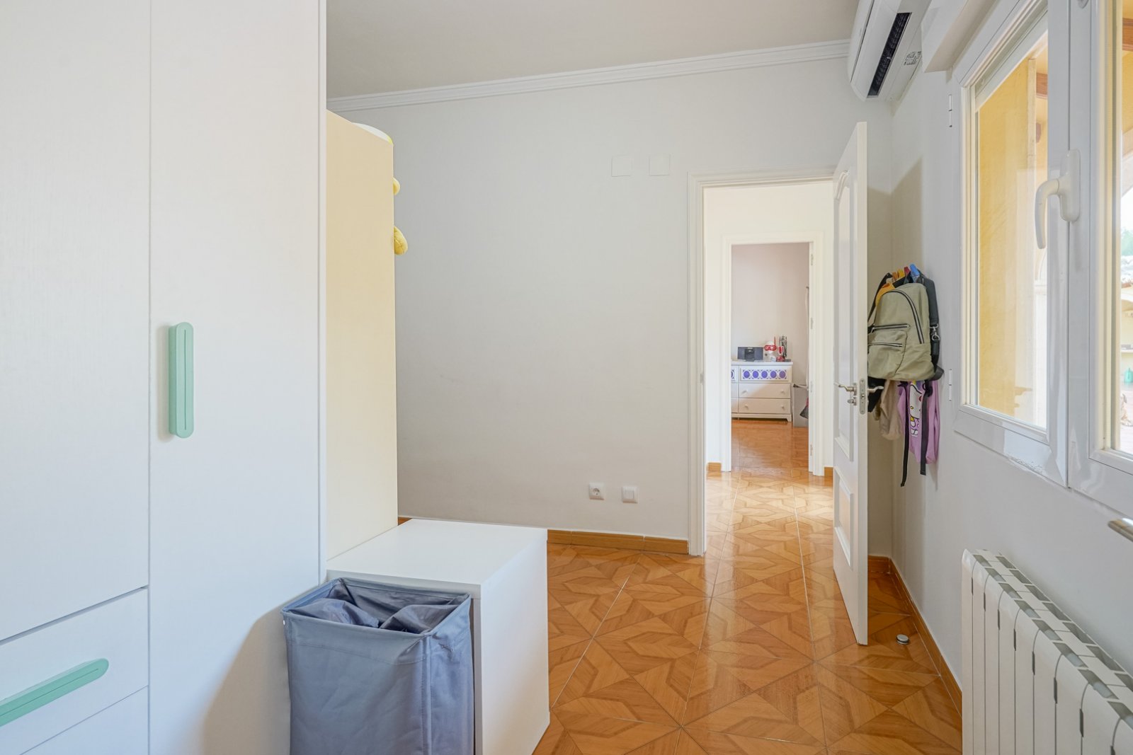 4523GAT Geräumige Villa auf großem Grundstück zum Verkauf in Gata de Gorgos