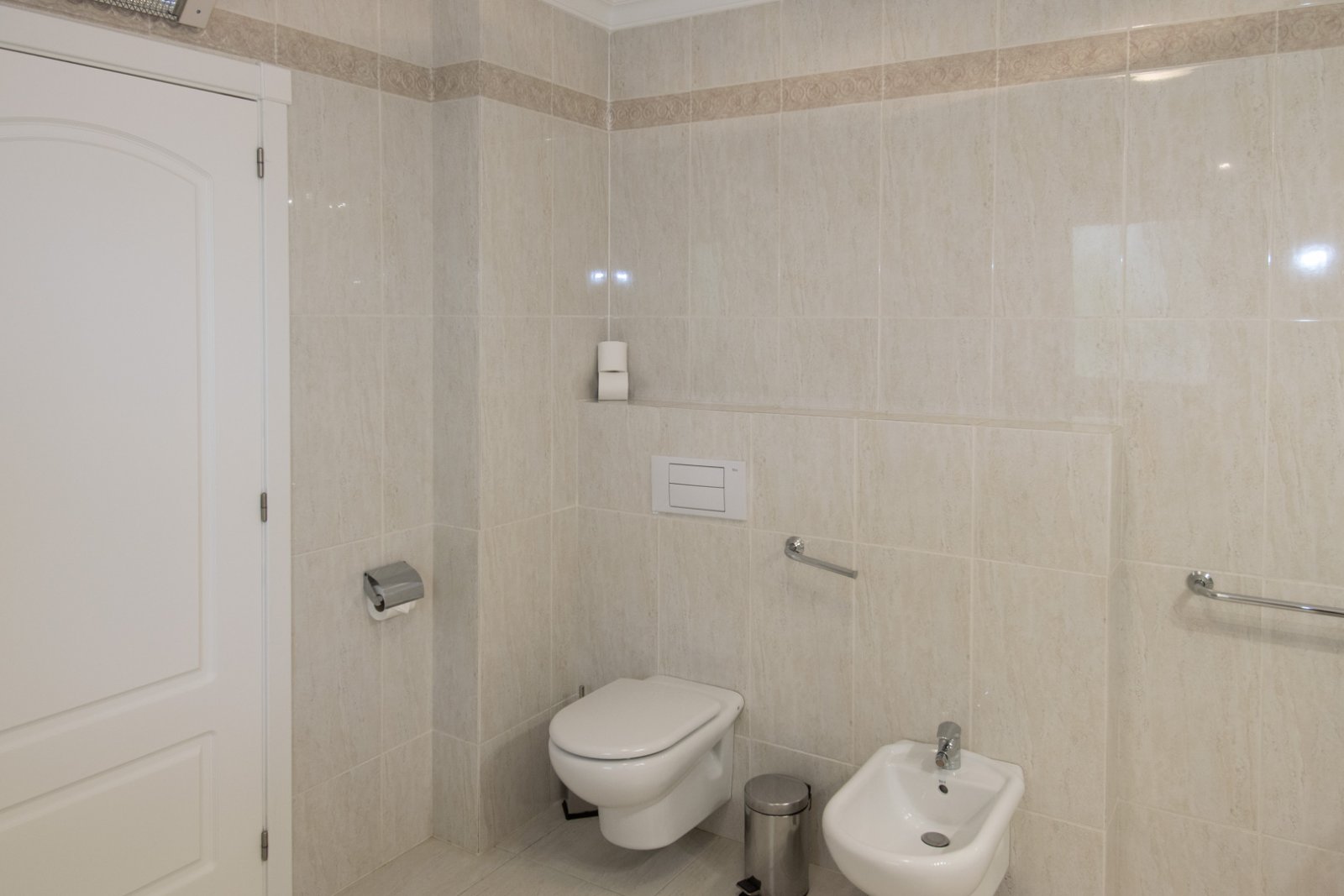 4556BEN Apartment mit Meerblick zum Verkauf in einem Luxusresort in La Fustera, Benissa