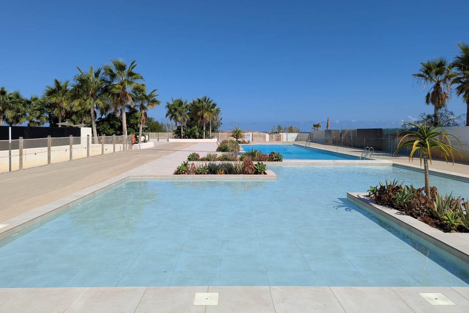 8297DEN Penthouse mit großer Terrasse, in erster Linie mit Meer- und Bergblick, zu verkaufen in Denia.