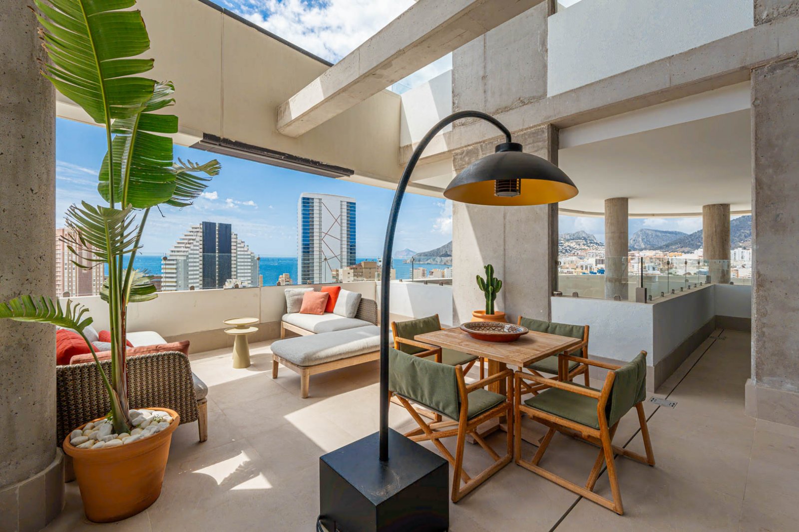 C4XY8301CAL Penthouse mit Meerblick zum Verkauf in Calpe.