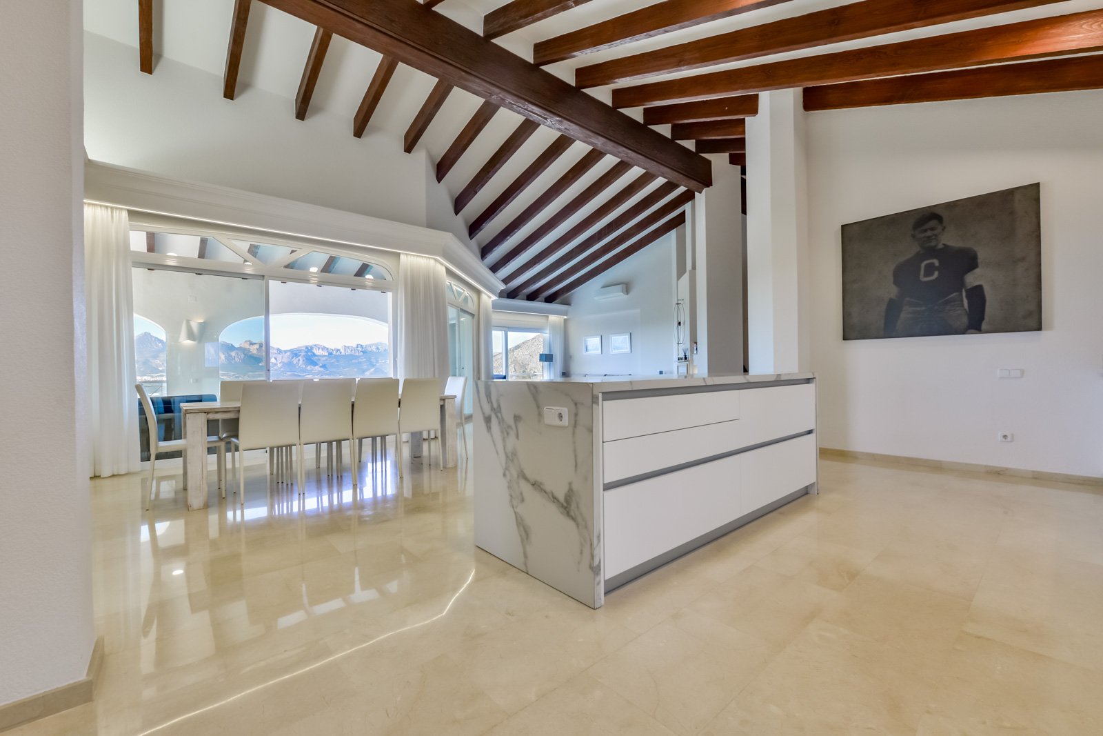 4495ALT Luxuriöse Villa mit Meerblick und geräumigem Gästehaus zum Verkauf in Sierra de Altea4495ALT Luxueuze villa met zeezicht en ruim gastenverblij