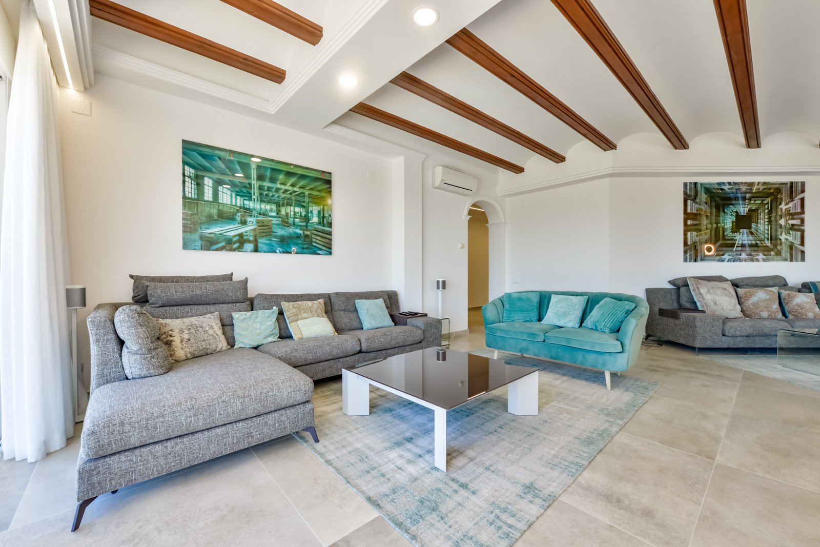 4495ALT Luxuriöse Villa mit Meerblick und geräumigem Gästehaus zum Verkauf in Sierra de Altea4495ALT Luxueuze villa met zeezicht en ruim gastenverblij