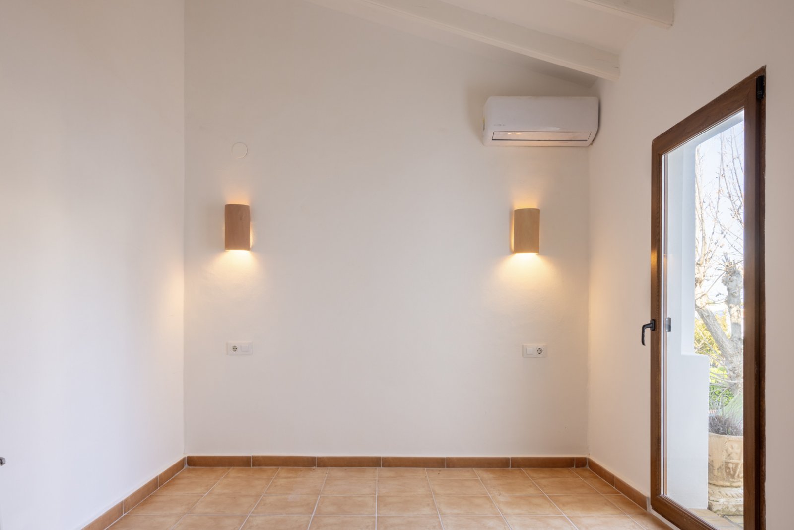 C3XY4524JAV Schöne renovierte Villa zum Verkauf in Tosalet, Jávea