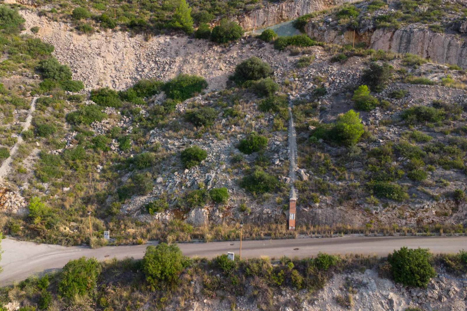 9000JAL Stadtgrundstück mit freiem Blick auf das Jalón-Tal.