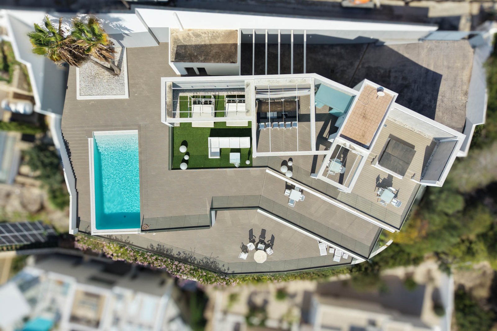 9002MOR Moderne Villa mit Panoramablick auf das Meer in Moraira zu verkaufen.