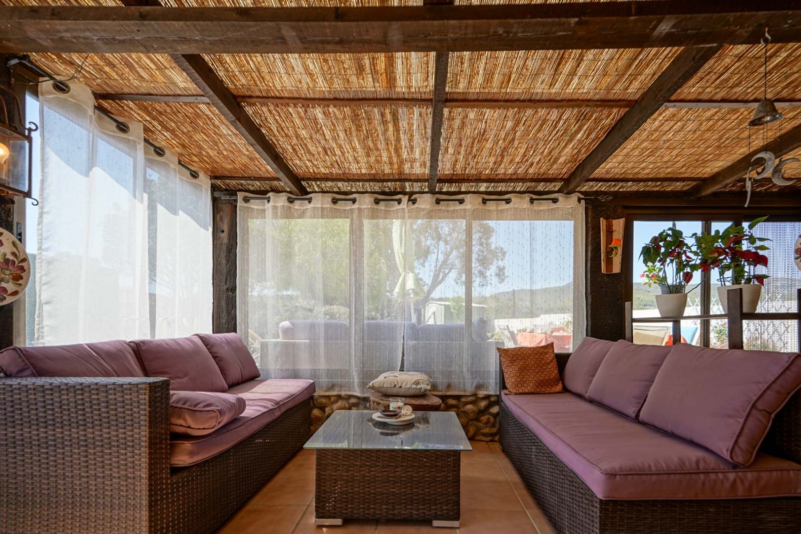 C3XY4395JAV Traditionelle Villa auf flachem Grundstück mit Gewerbeerlaubnis zum Verkauf in Jávea