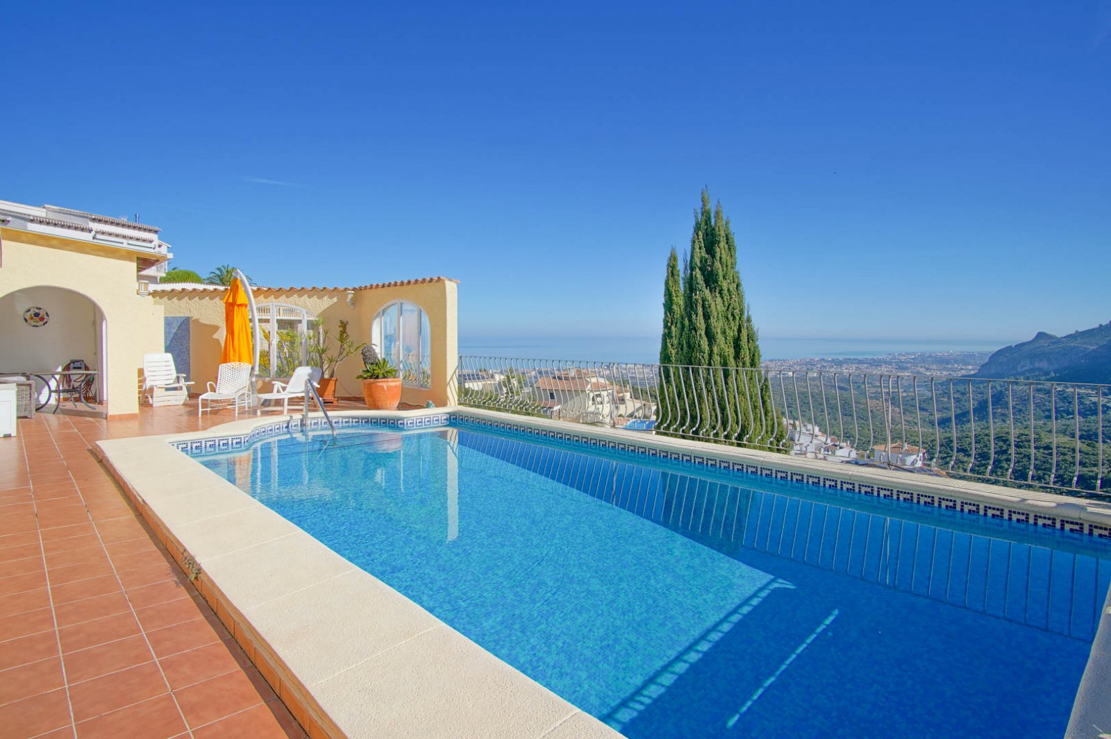 8152PEG Villa mit Meerblick zum Verkauf in Monte Pego