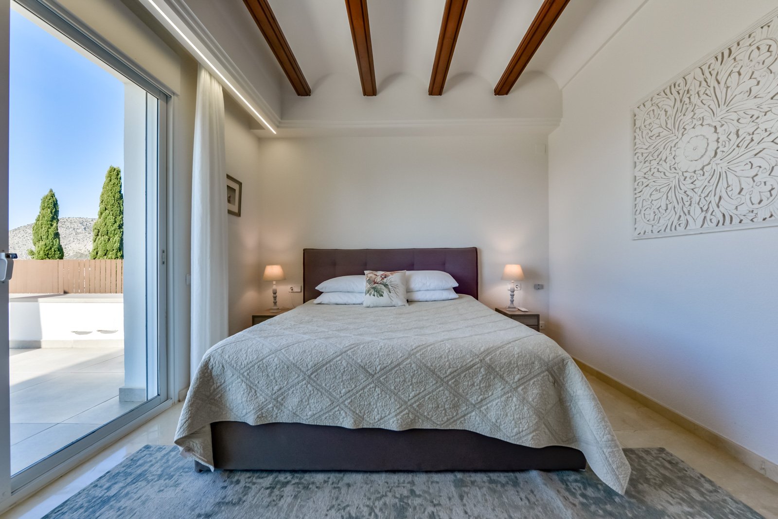 4495ALT Luxuriöse Villa mit Meerblick und geräumigem Gästehaus zum Verkauf in Sierra de Altea4495ALT Luxueuze villa met zeezicht en ruim gastenverblij