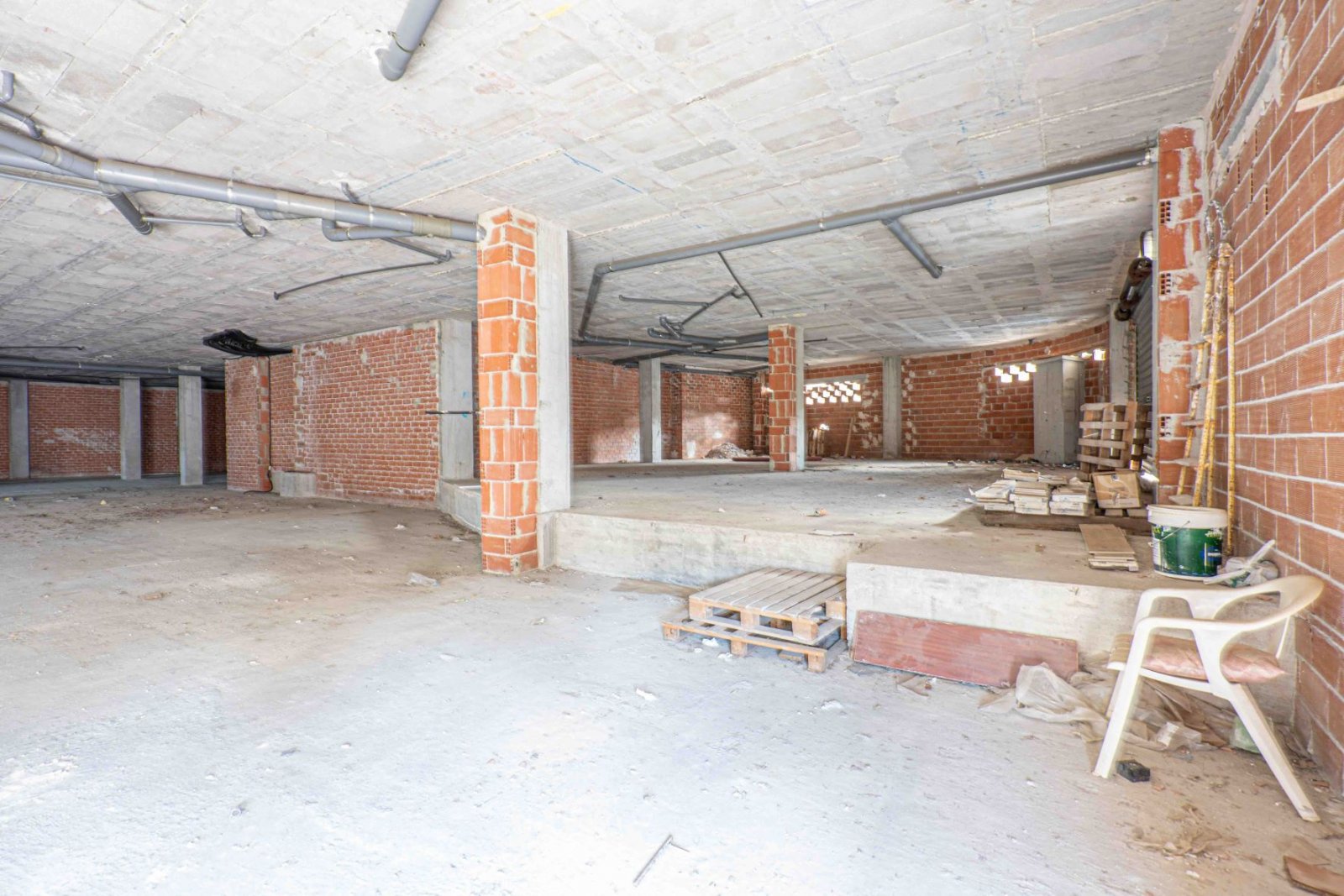 4112JAV- zum Verkauf stehende Gewerbeimmobilie