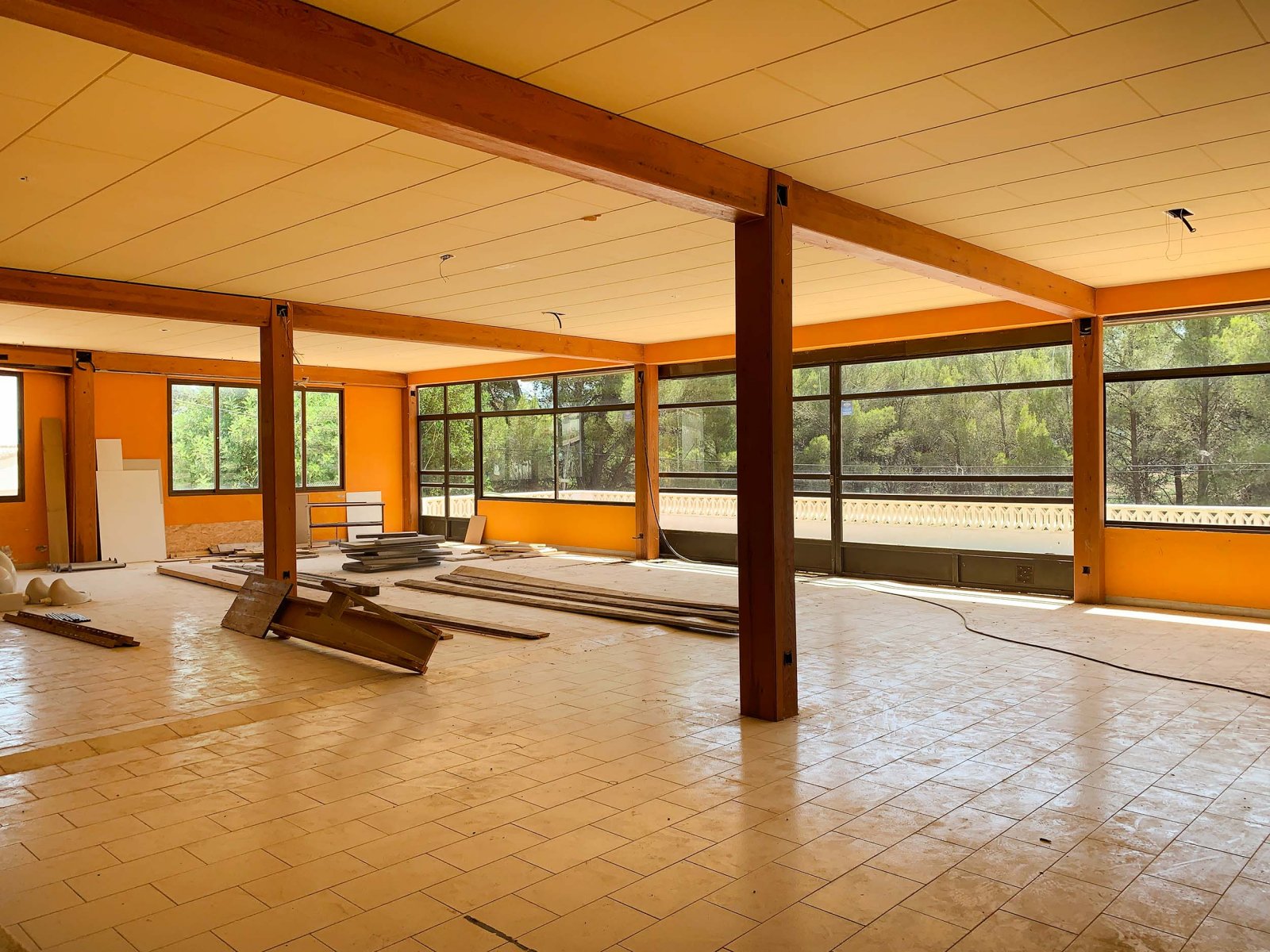 3537ALC Gewerbeimmobilie zum Verkauf in Alcalali