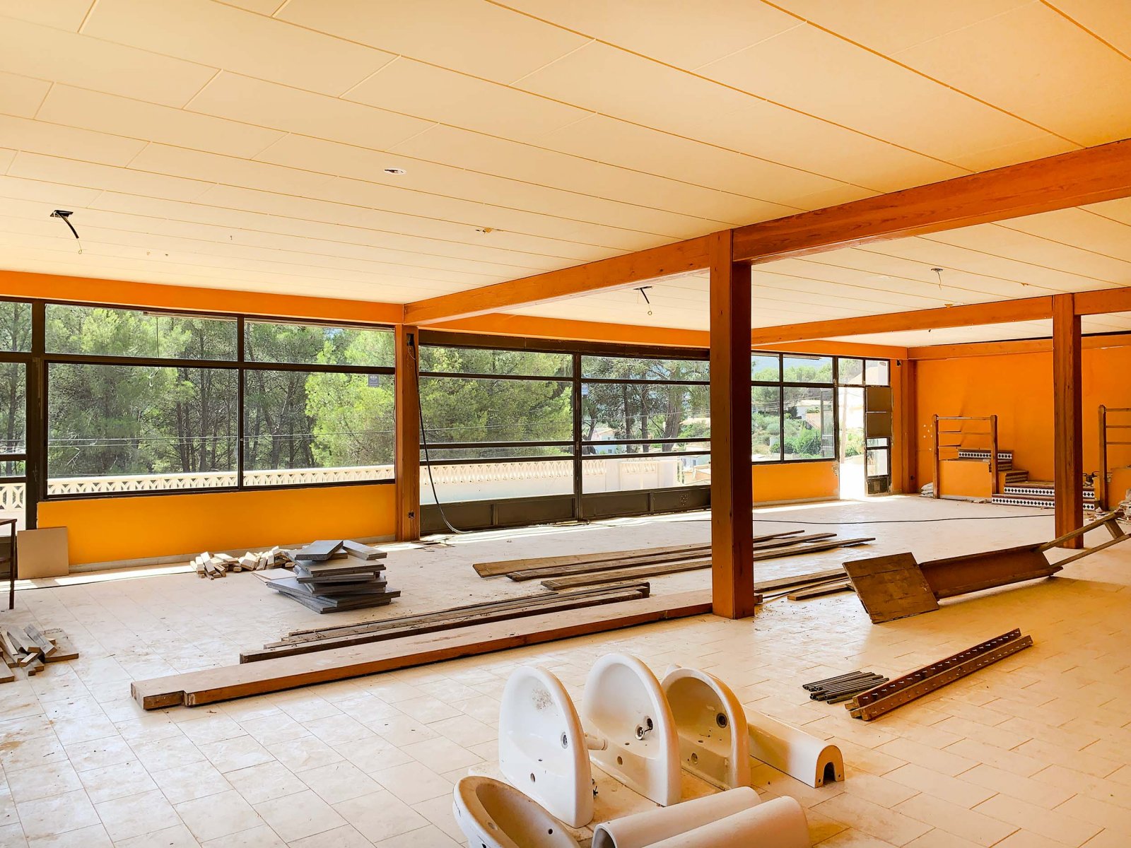 3537ALC Gewerbeimmobilie zum Verkauf in Alcalali