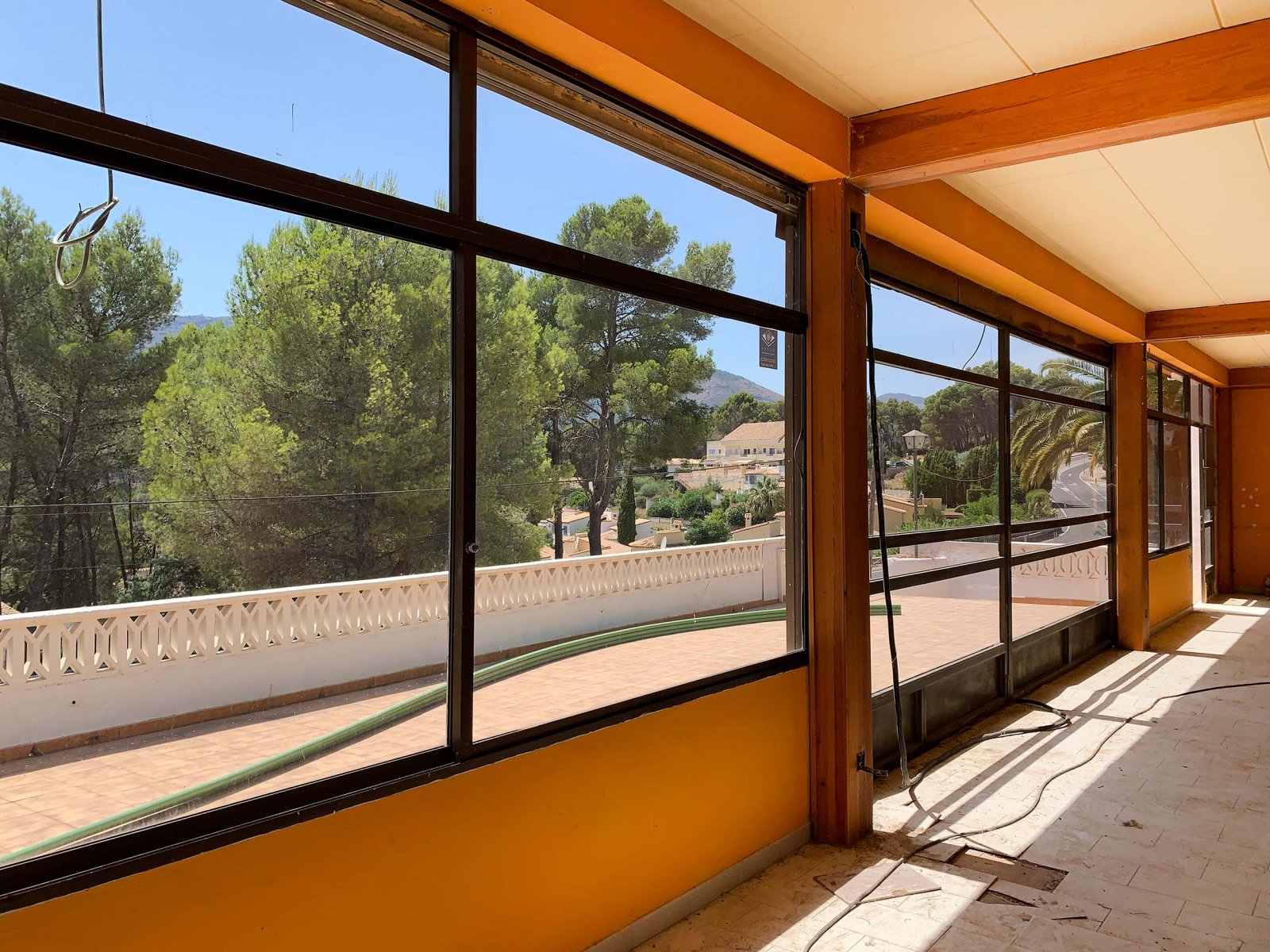 3537ALC Gewerbeimmobilie zum Verkauf in Alcalali