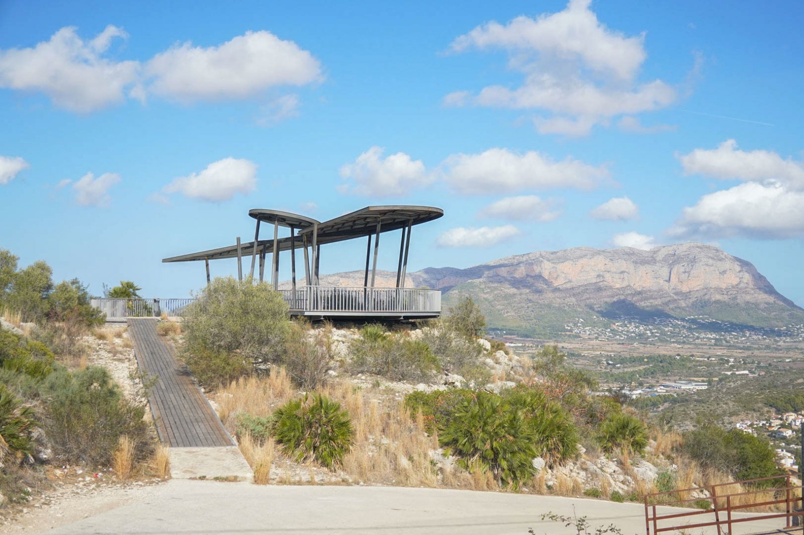 8100SEL Große Luxusvilla in La Sella zu verkaufen