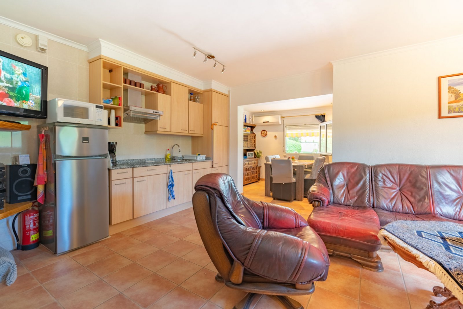 4397ELS Villa auf großem Grundstück mit geräumigem Gästehaus in Els Poblets zu verkaufen