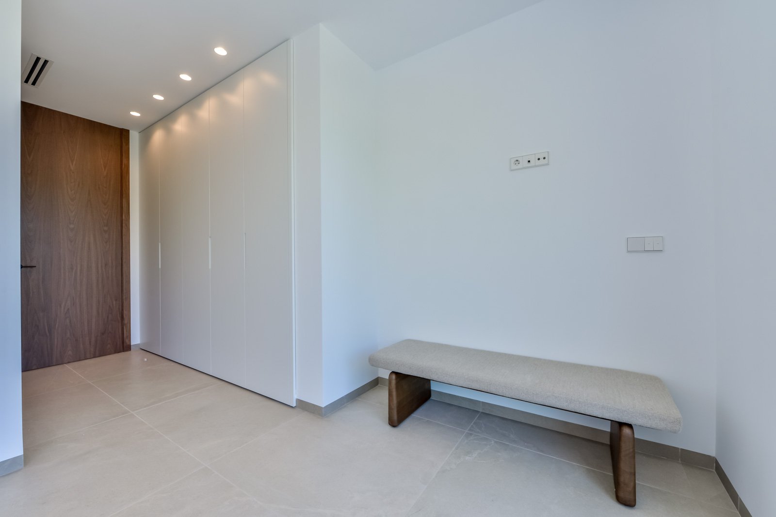 4405ALT Fantastische Neubauvilla mit Meerblick zum Verkauf in Altea