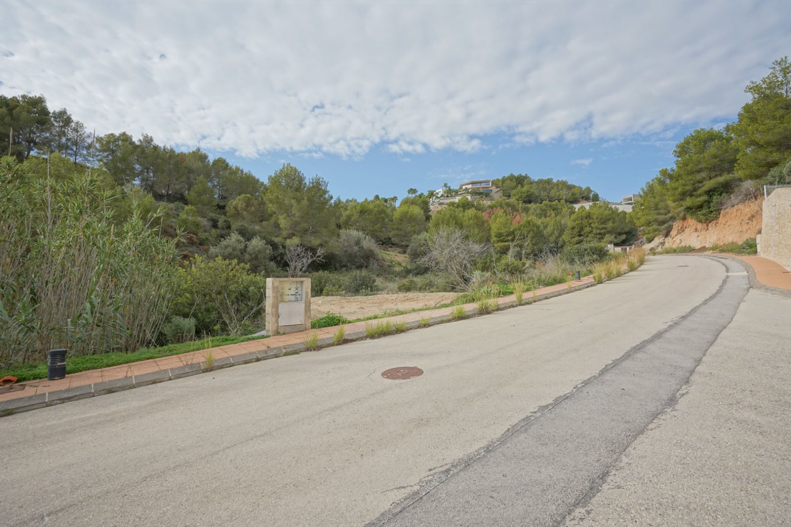 4446JAV Moderne Neubauvilla in kurzer Entfernung zum Strand La Fustera, Benissa zu verkaufen