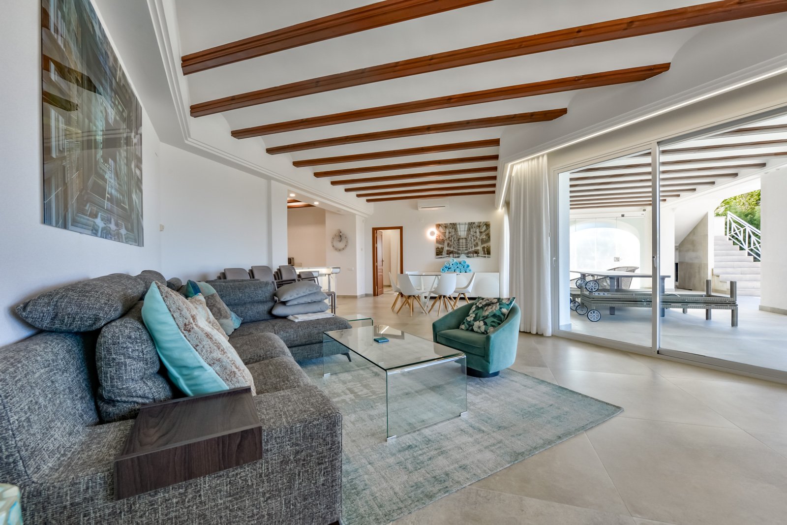 4495ALT Luxuriöse Villa mit Meerblick und geräumigem Gästehaus zum Verkauf in Sierra de Altea4495ALT Luxueuze villa met zeezicht en ruim gastenverblij