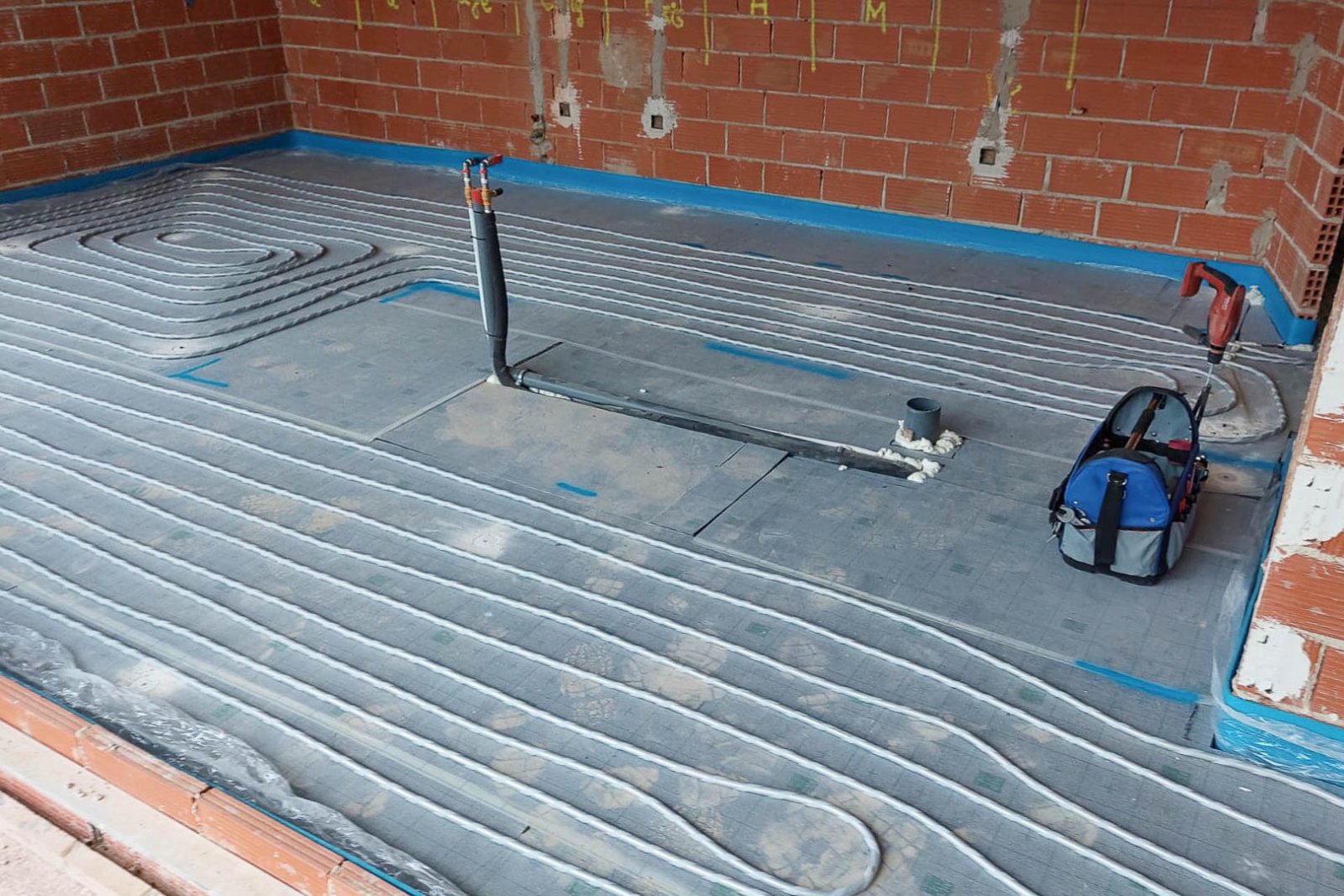 8263ALT Moderne Villa mit Meerblick im Bau zum Verkauf in Altea.