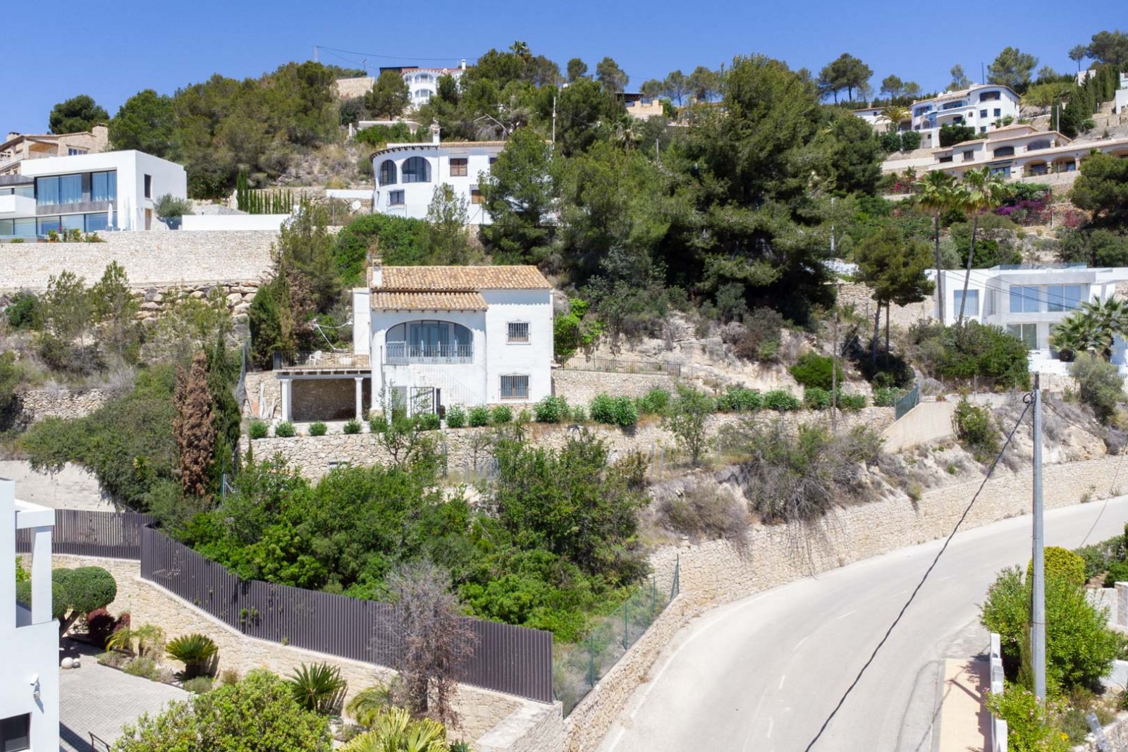C4XY4527BEN Grundstück/Renovierungsprojekt mit Panoramablick auf das Meer zum Verkauf in Racó del Galeno, Benissa