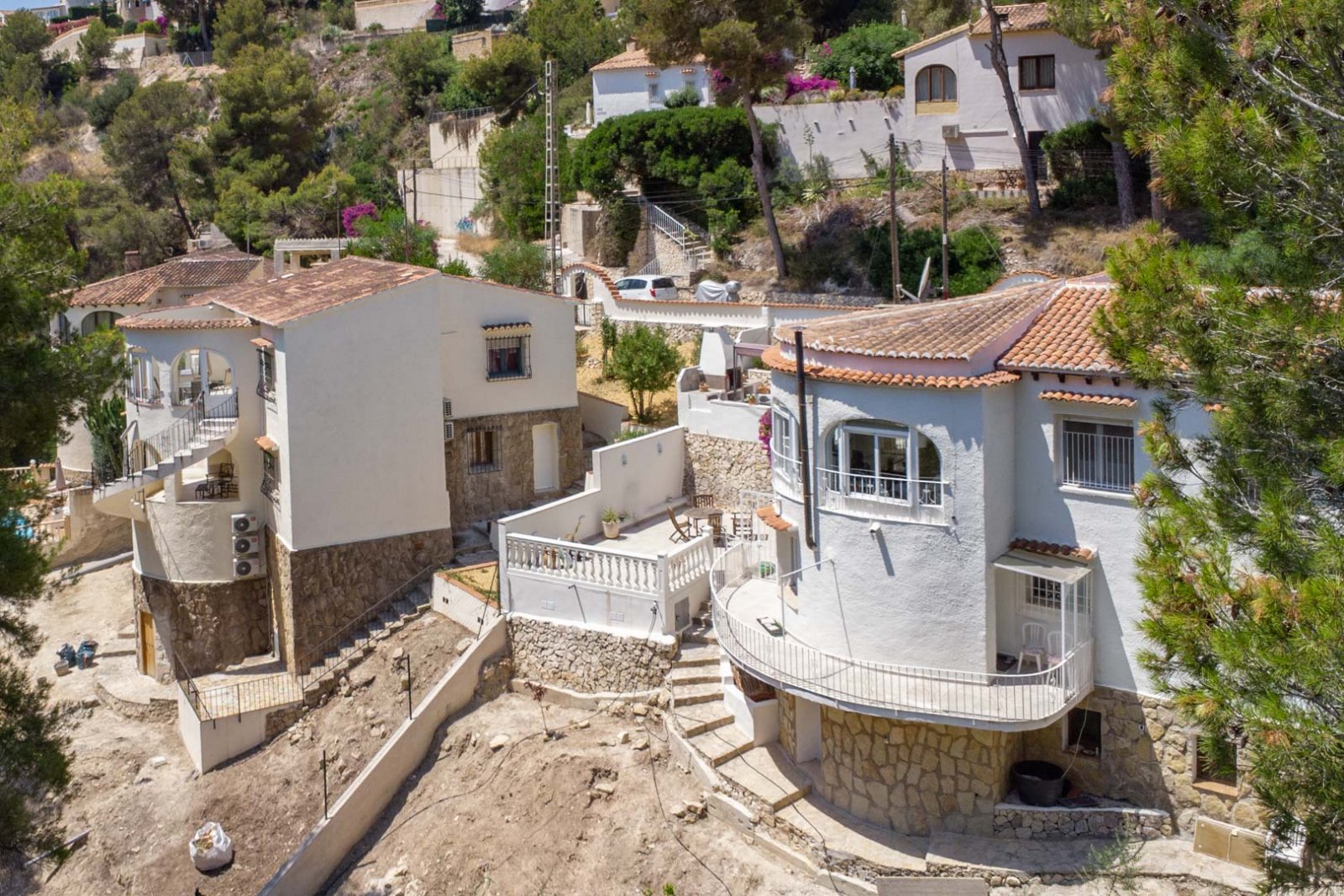 C4XY4540BEN Renovierte Villa mit geräumigem Gästehaus zum Verkauf in Benissa