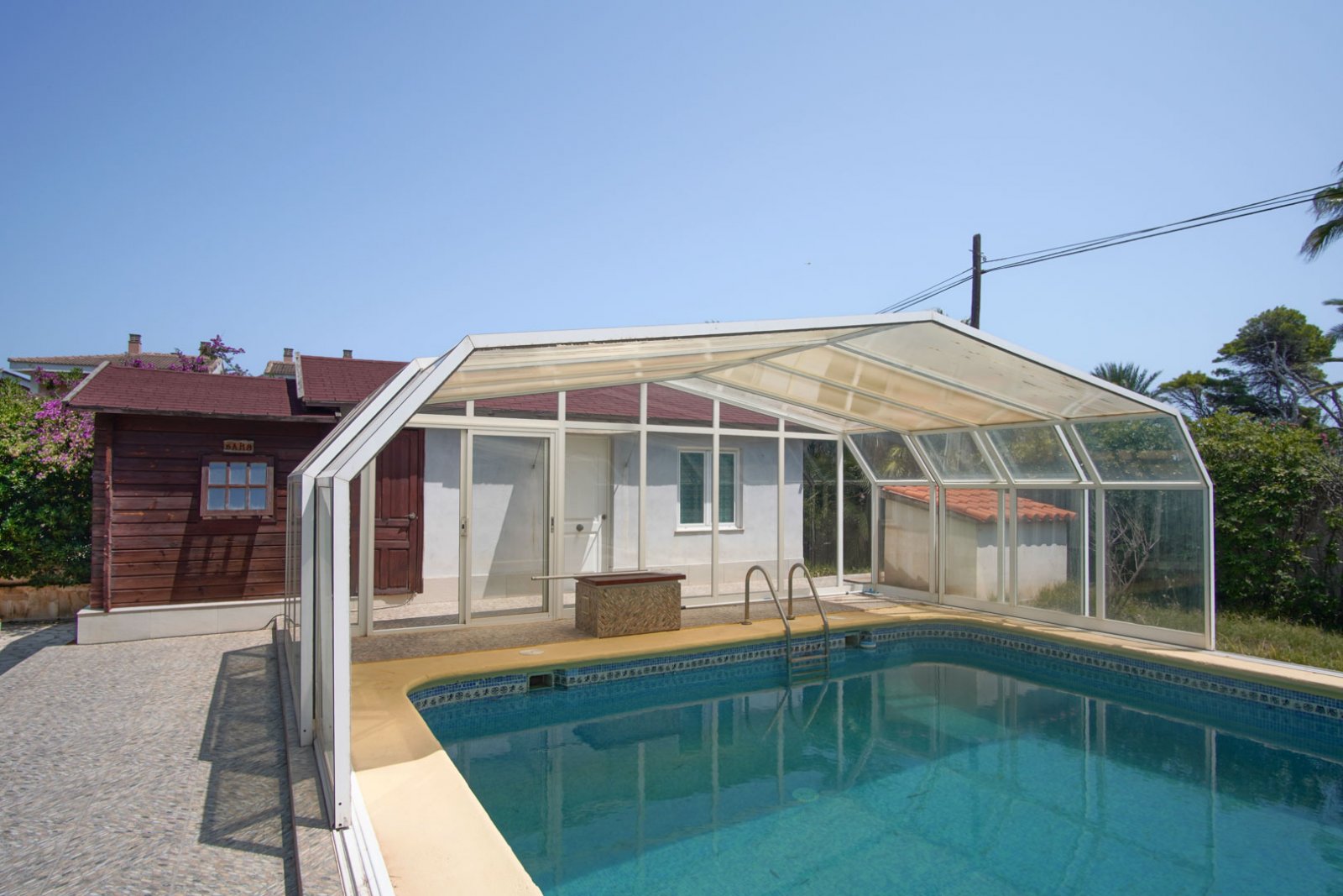 C4XY8285DEN Villa mit Meerblick, Gästeapartment und großem Grundstück zu verkaufen in Las Rotas, Denia.