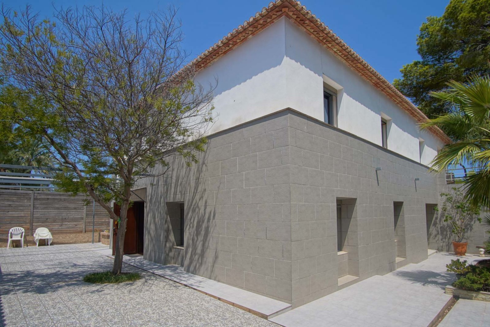C4XY8285DEN Villa mit Meerblick, Gästeapartment und großem Grundstück zu verkaufen in Las Rotas, Denia.