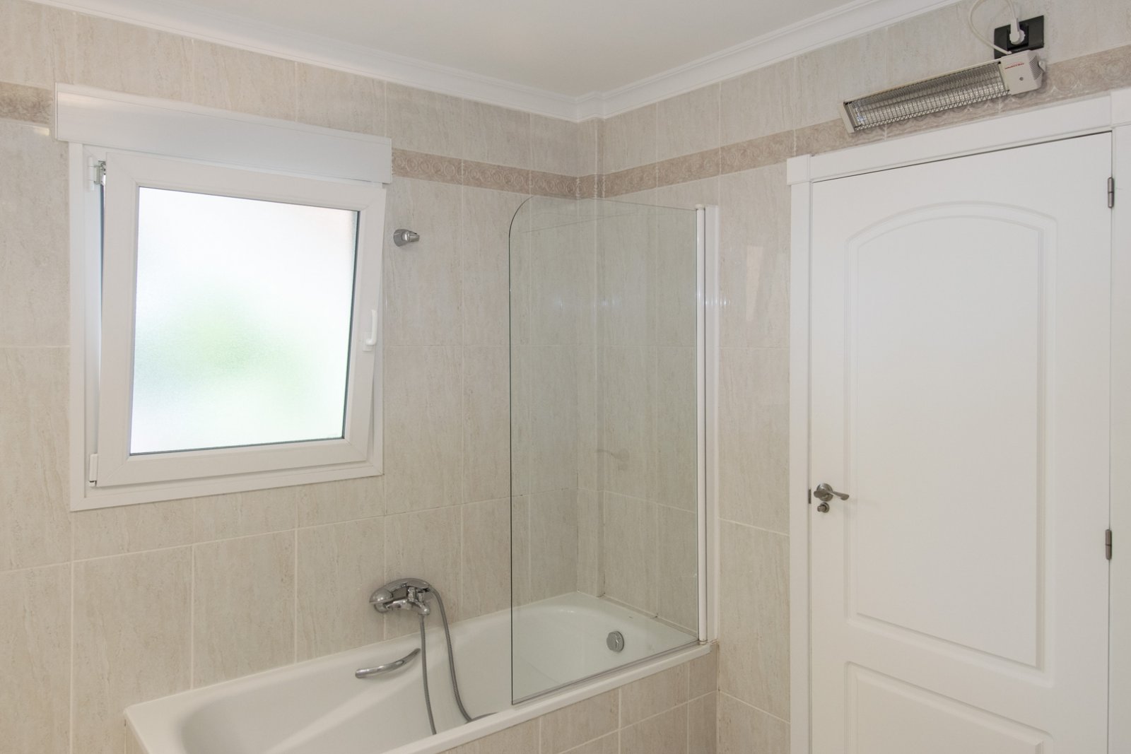 C4XY4556BEN Apartment mit Meerblick zum Verkauf in einem Luxusresort in La Fustera, Benissa