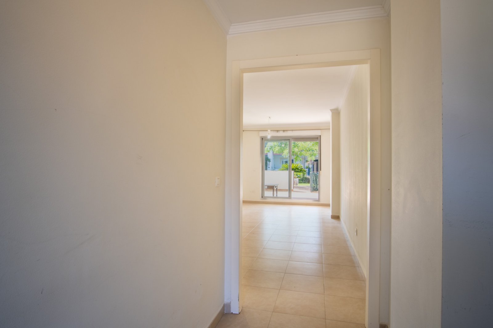 8294JES Erdgeschosswohnung mit Gemeinschaftspool zum Verkauf in Jesús Pobre.