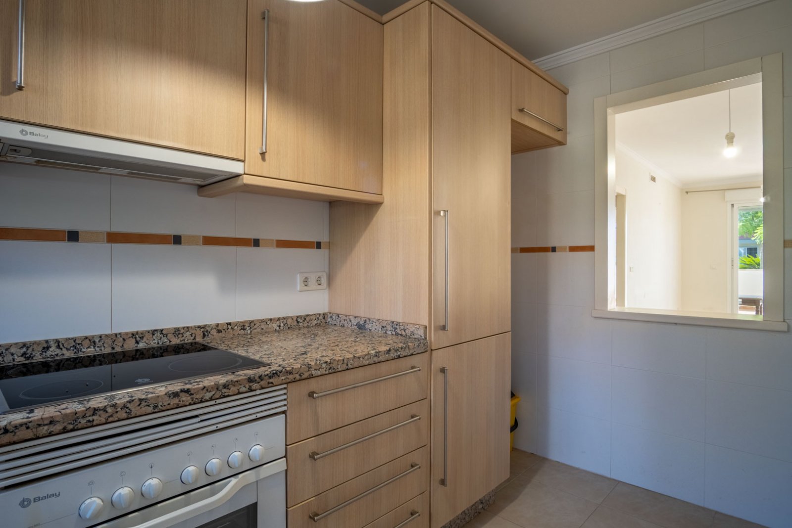 8294JES Erdgeschosswohnung mit Gemeinschaftspool zum Verkauf in Jesús Pobre.