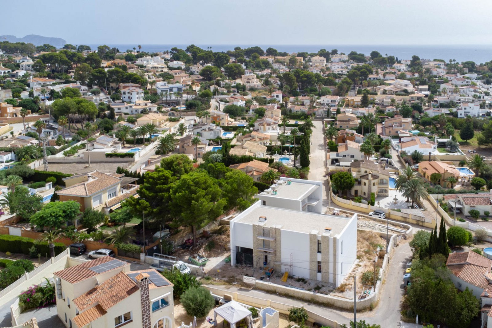 4569CAL Moderne Neubauvilla nur wenige Gehminuten vom Strand von Calpe entfernt
