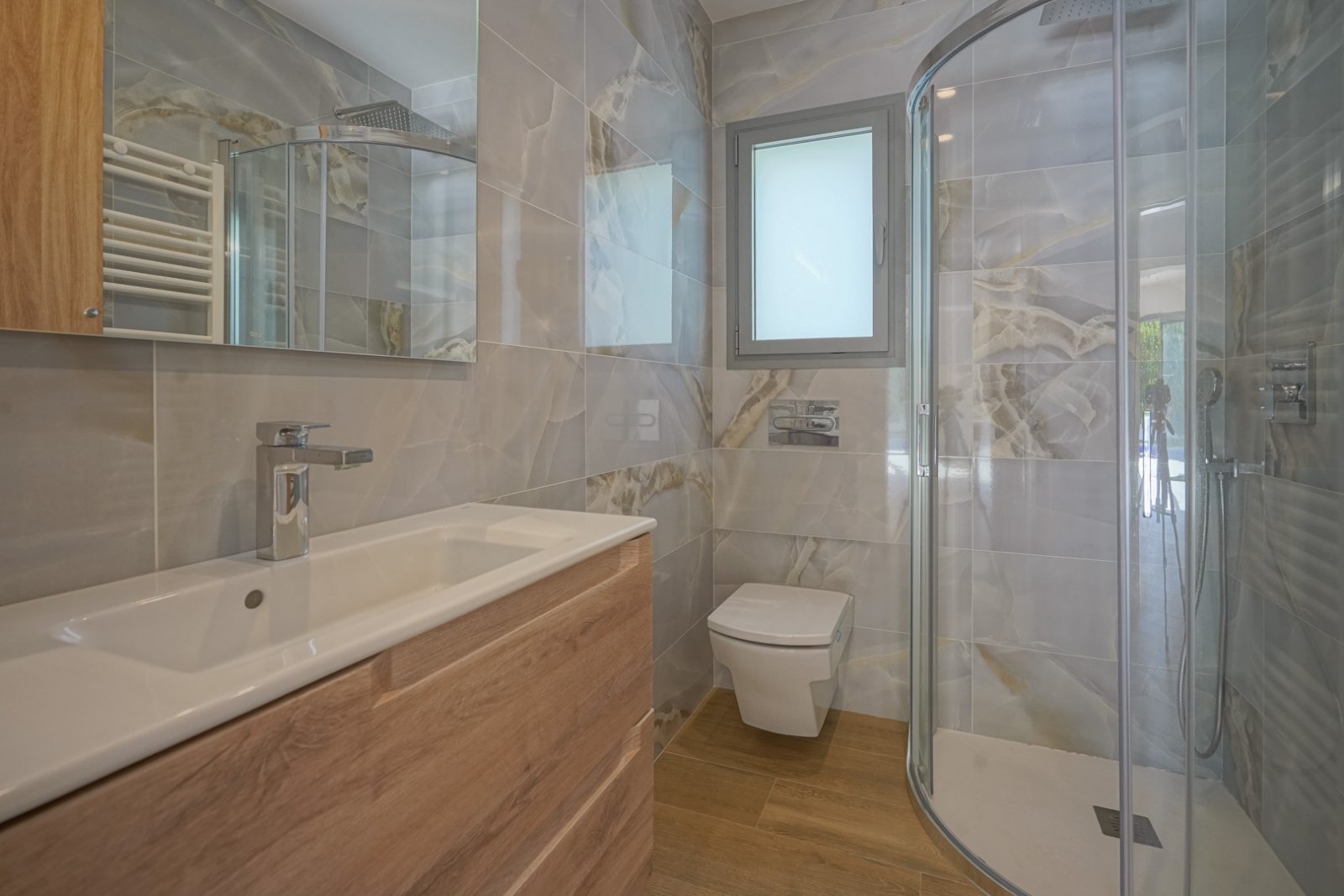 C4XY4581BEN Moderne Villa zum Verkauf in La Fustera Benissa