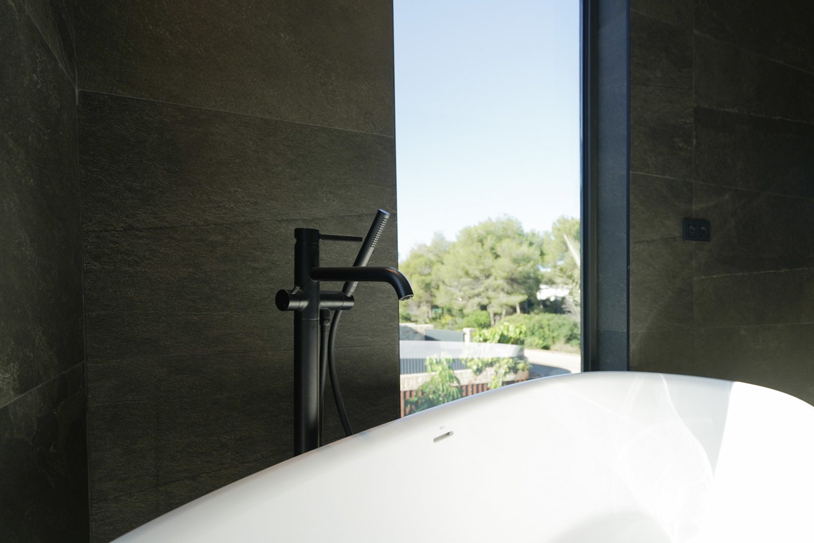 4594JAV Luxuriöse Neubauvilla zum Verkauf in La Guardia, Jávea