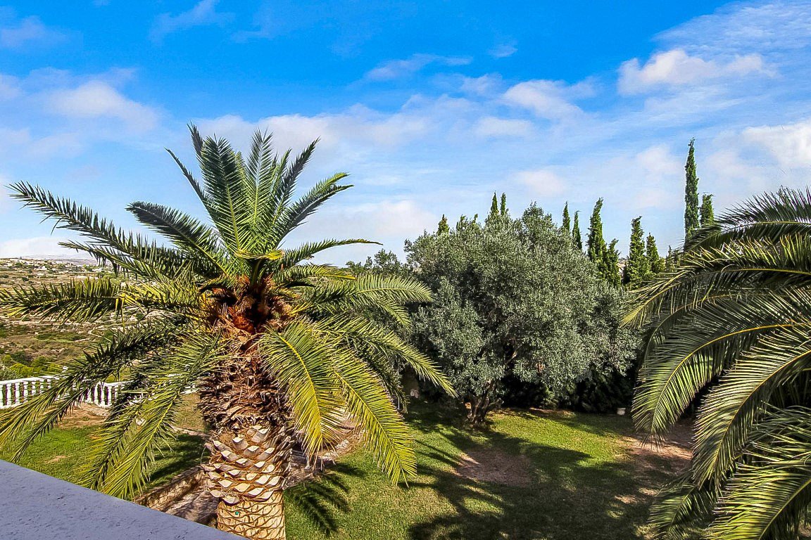 6415BEN Schöne geräumige Finca mit Paromic Blick zum Verkauf in Benissa