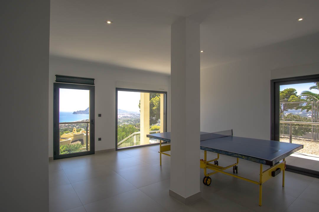 C3XY7000ALT Geräumige Villa zum Verkauf mit Meerblick in Altea