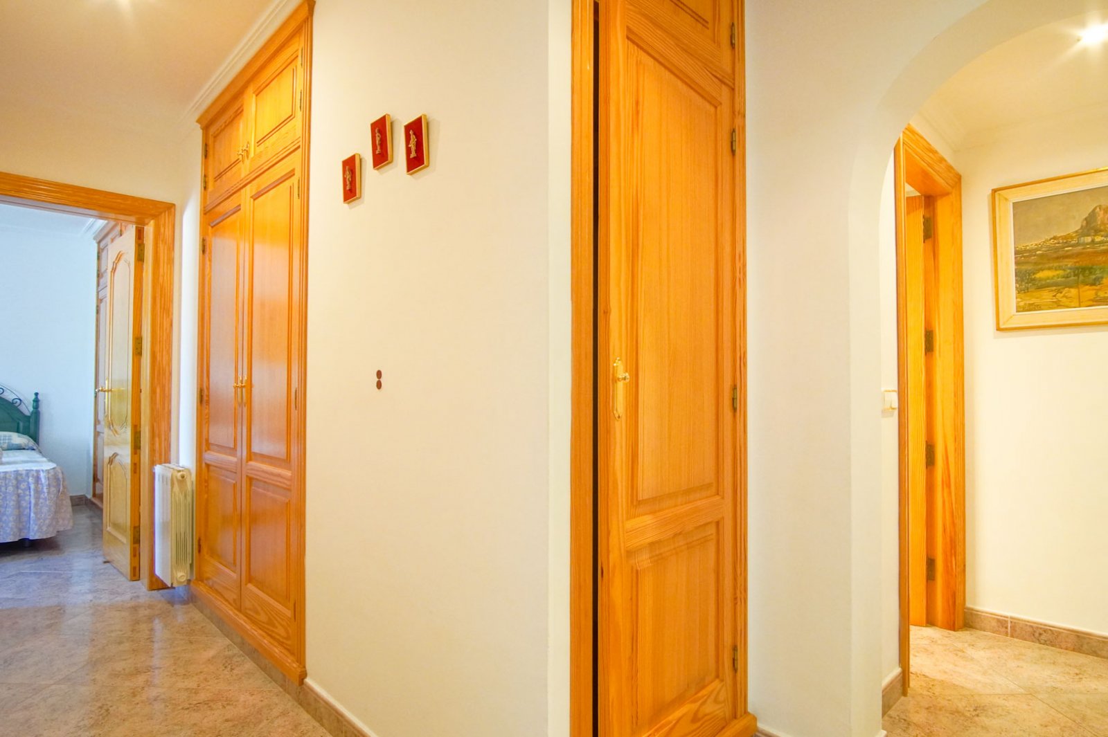 C3XY4422BEN Sehr große Villa mit 3 Gästehäusern auf 11.000 m2 zum Verkauf in Benissa