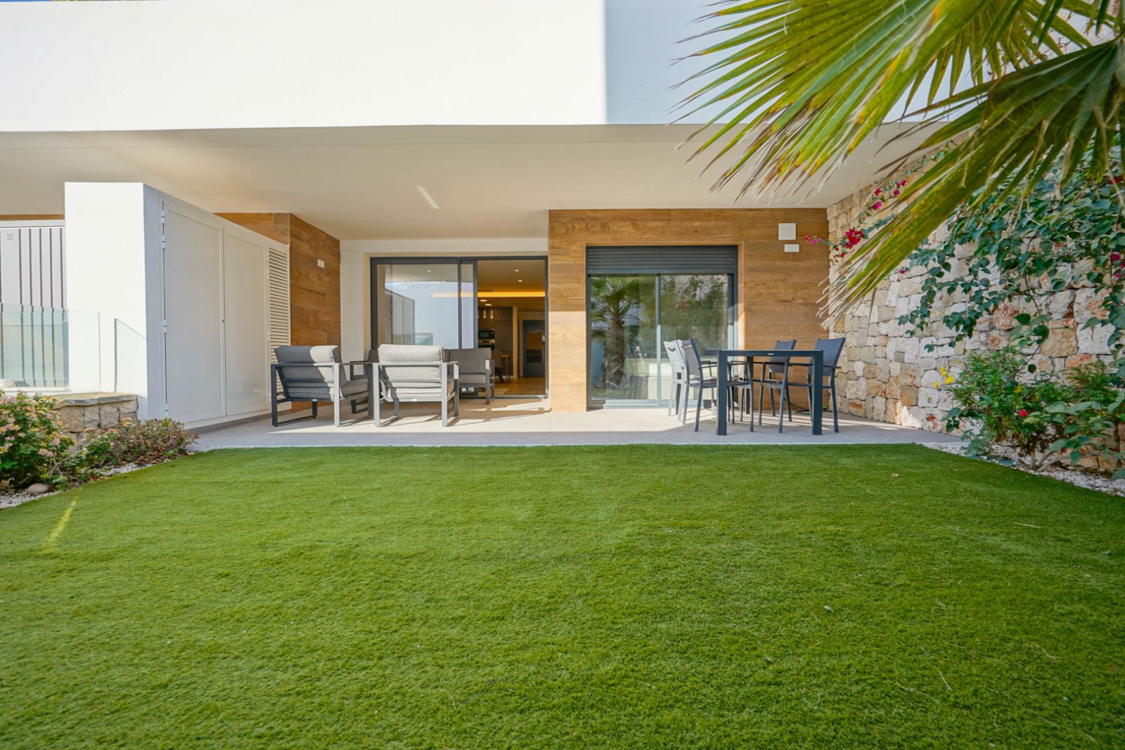 C3XY4476BELL Moderne Wohnung mit zwei Schlafzimmern zu verkaufen in Cumbre del Sol