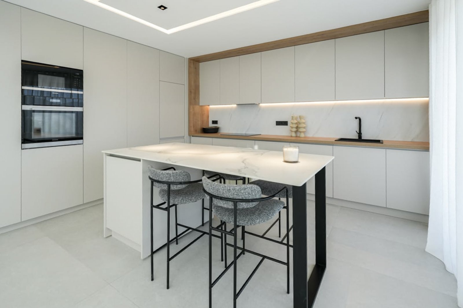 4503POL Moderne Neubauvilla zum Verkauf in Polop