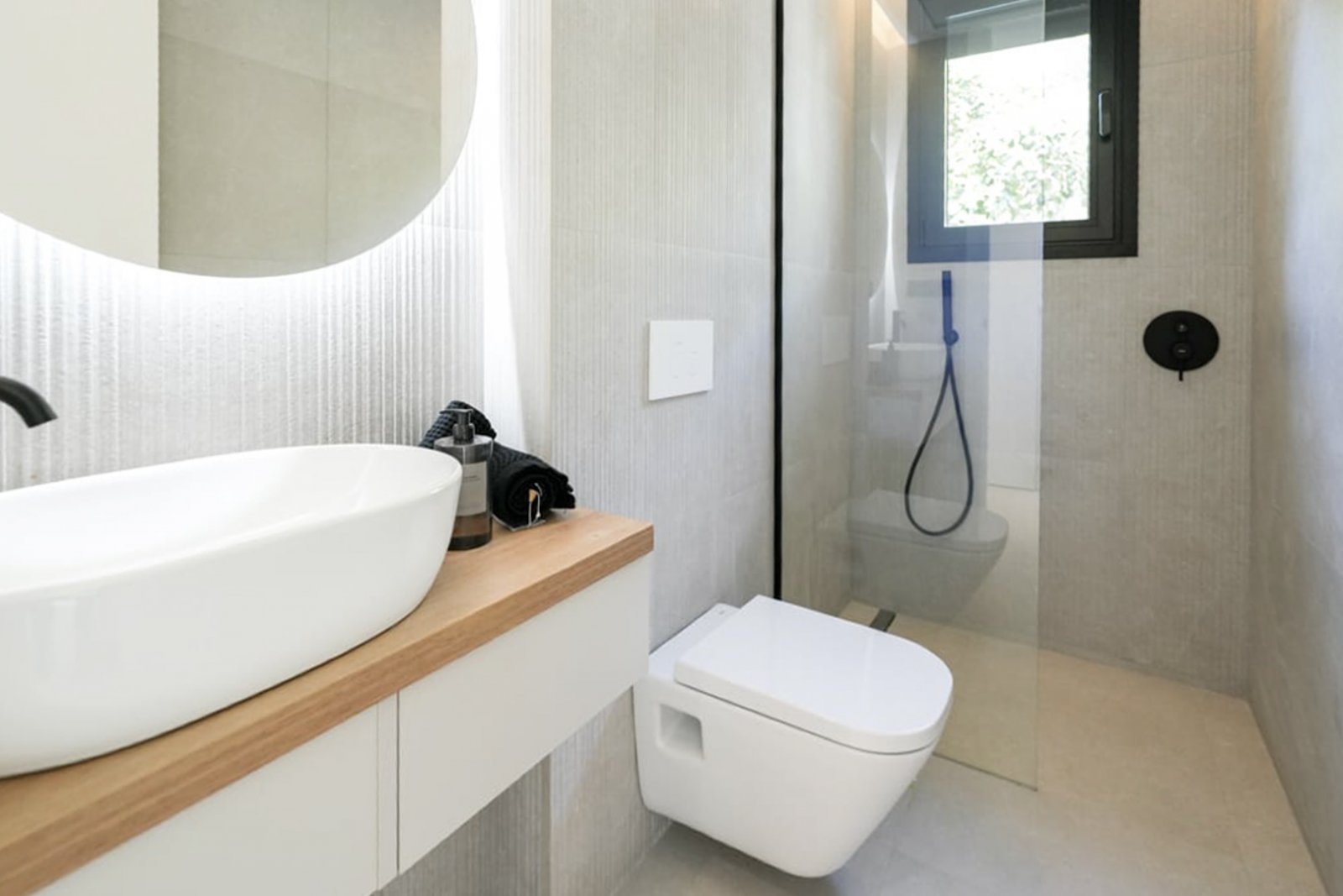 4503POL Moderne Neubauvilla zum Verkauf in Polop