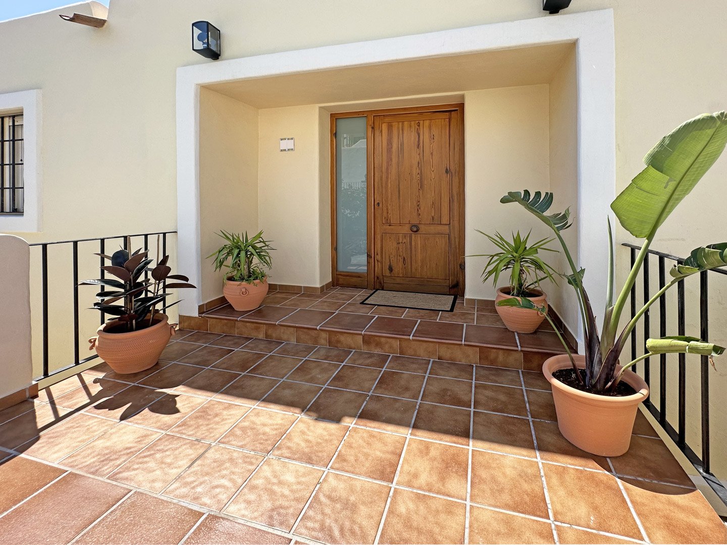 C4XY4536JAL Renovierte Villa zum Verkauf mit Panoramablick auf das Tal im Valle del Paraíso