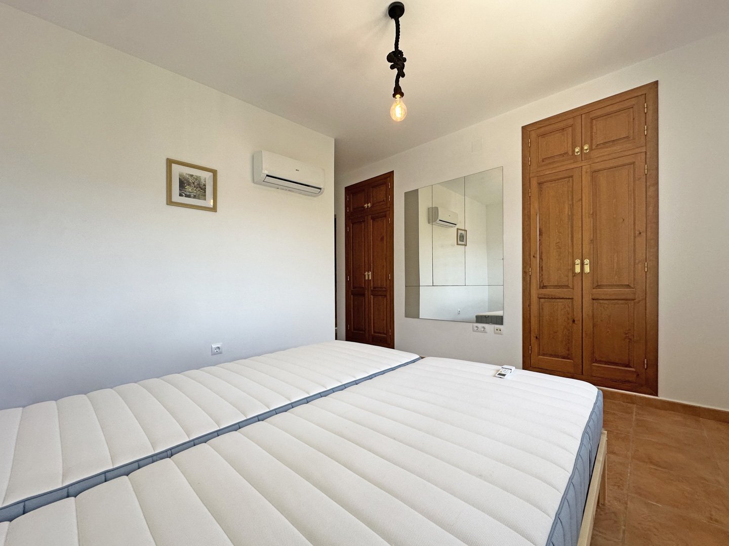 C4XY4536JAL Renovierte Villa zum Verkauf mit Panoramablick auf das Tal im Valle del Paraíso