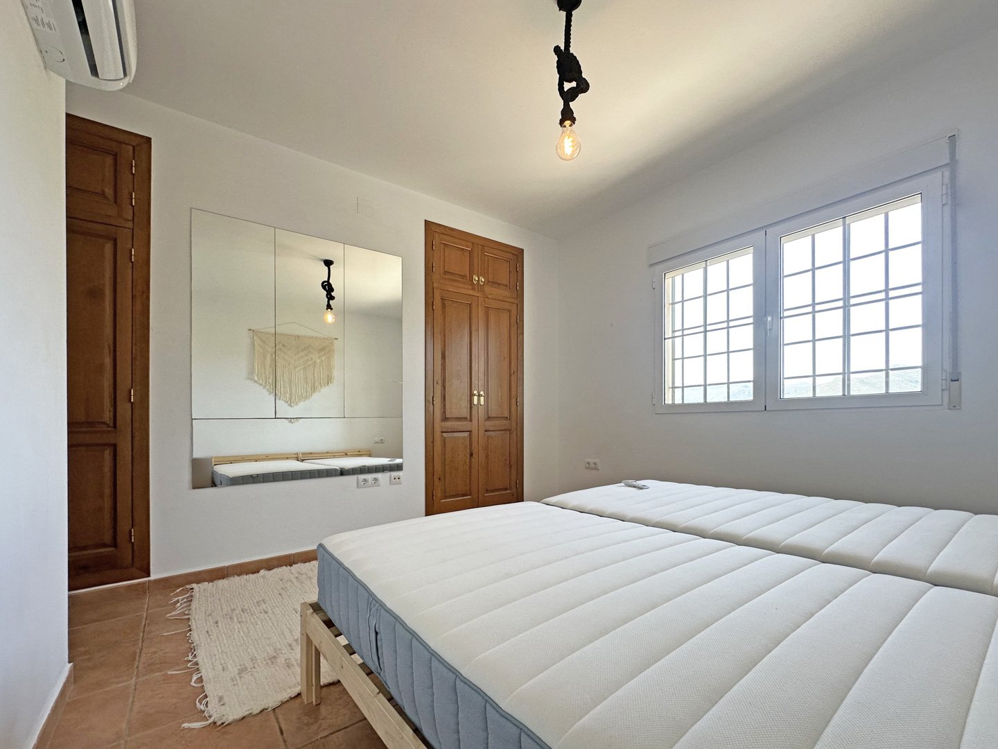 C4XY4536JAL Renovierte Villa zum Verkauf mit Panoramablick auf das Tal im Valle del Paraíso