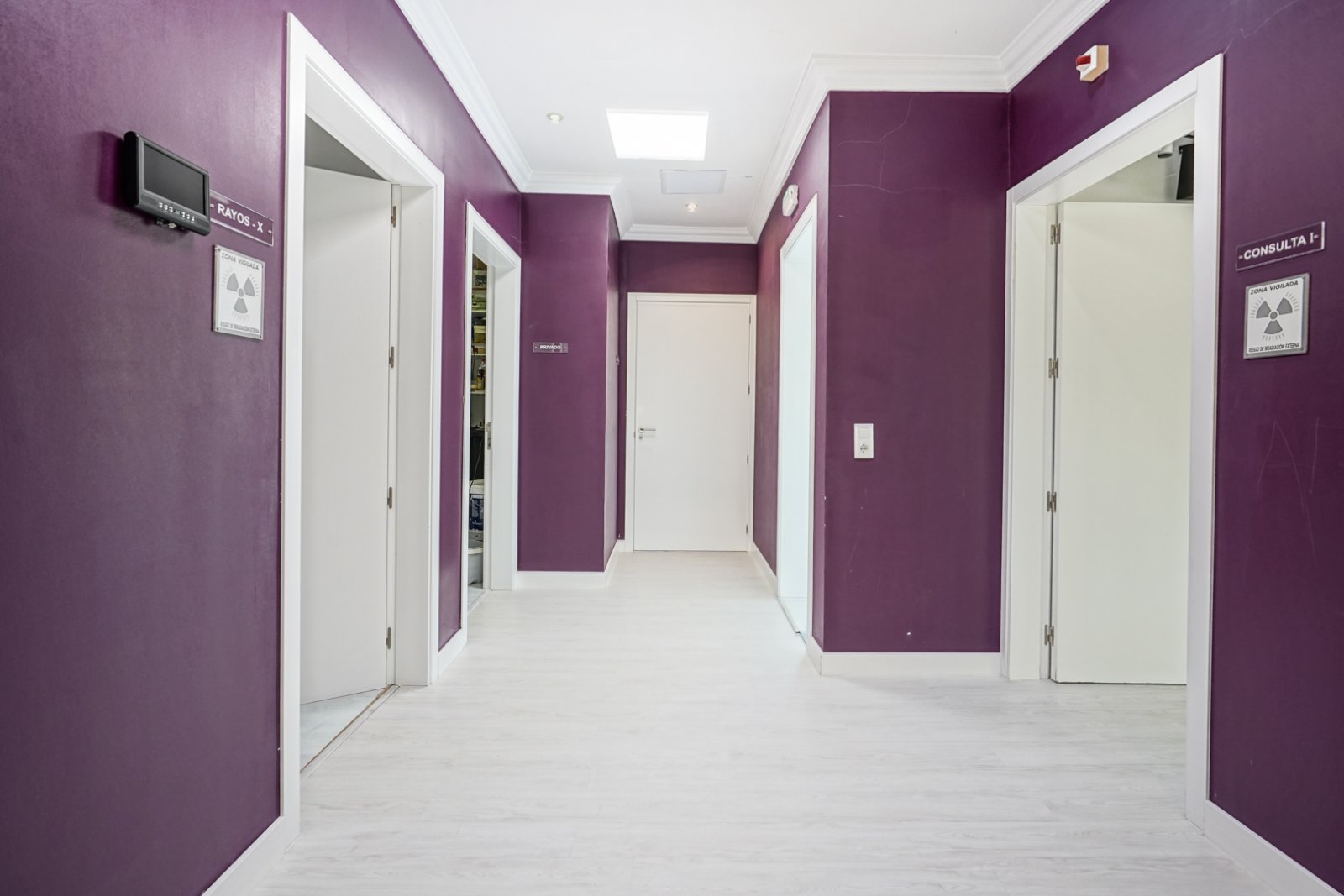 4559JAV Multifunktionale Gewerbeimmobilie zum Verkauf in Jávea